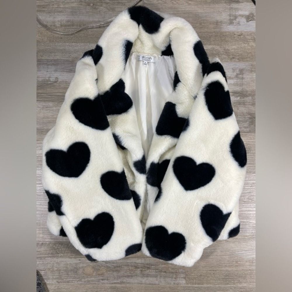 Faux Fur coat W/ M White Black Heart Print Stoosh A14314 LN - Picture 10 of 14